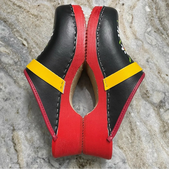 Lilla Torg Malmo Black Hand Painted Swedish Clogs - Picture 7 of 13